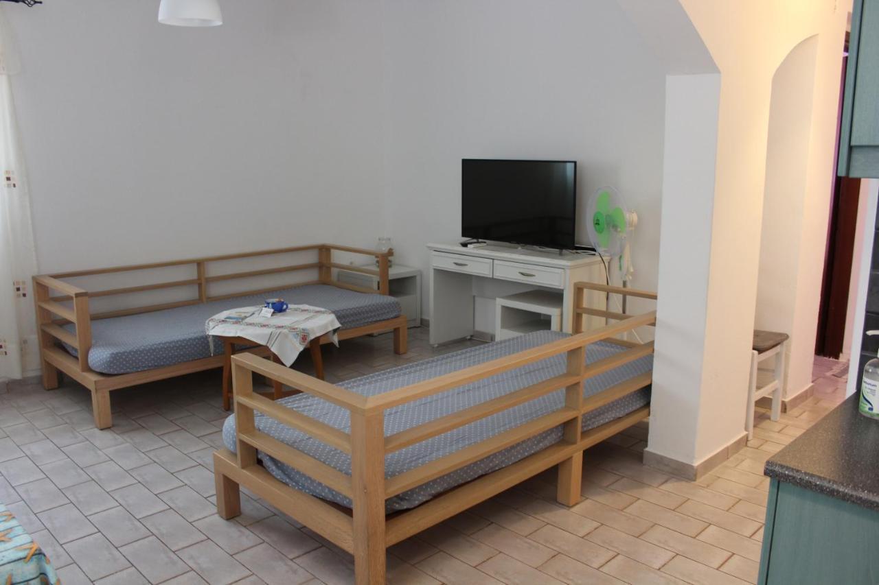 Aaron Apartments 페르마 외부 사진
