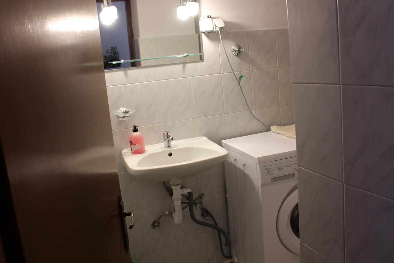 Aaron Apartments 페르마 외부 사진
